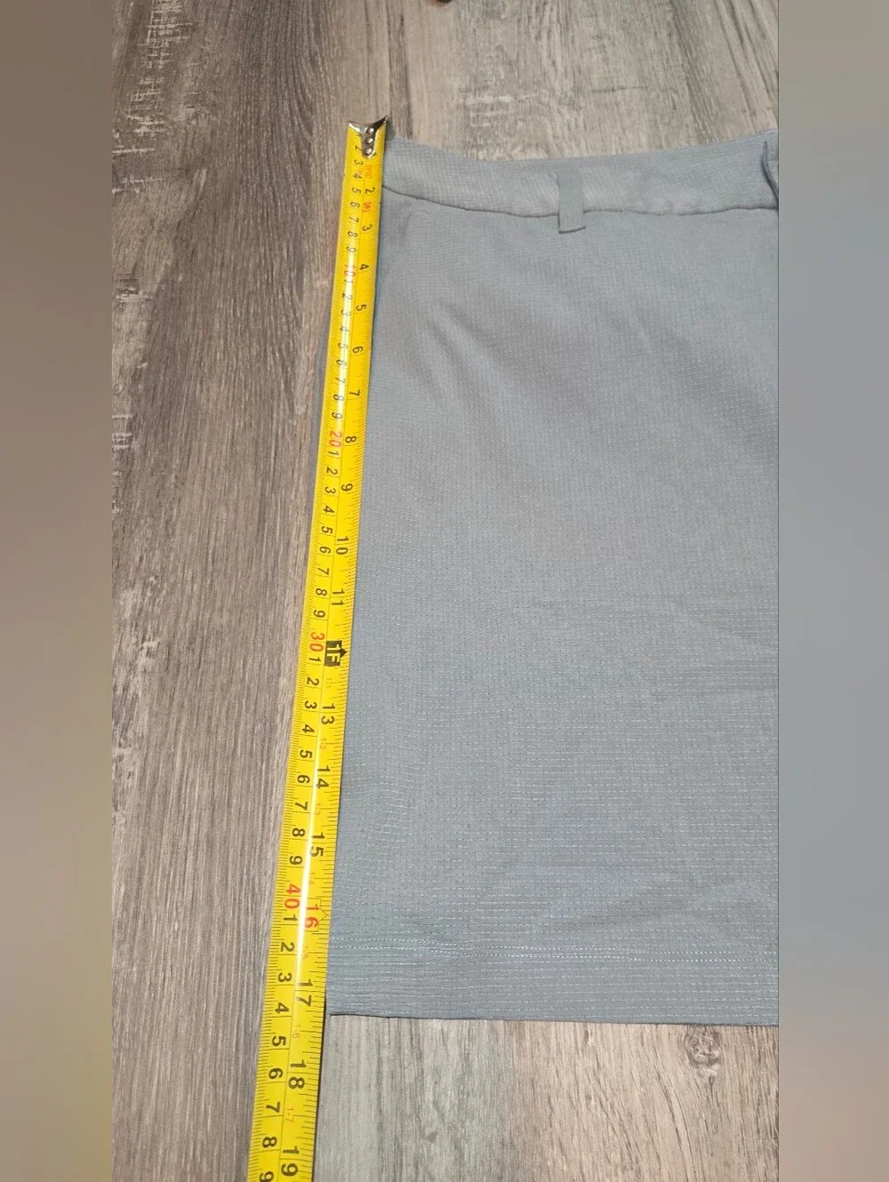 lululemon athletica Men's Slate Grey Flat-Front Shorts
